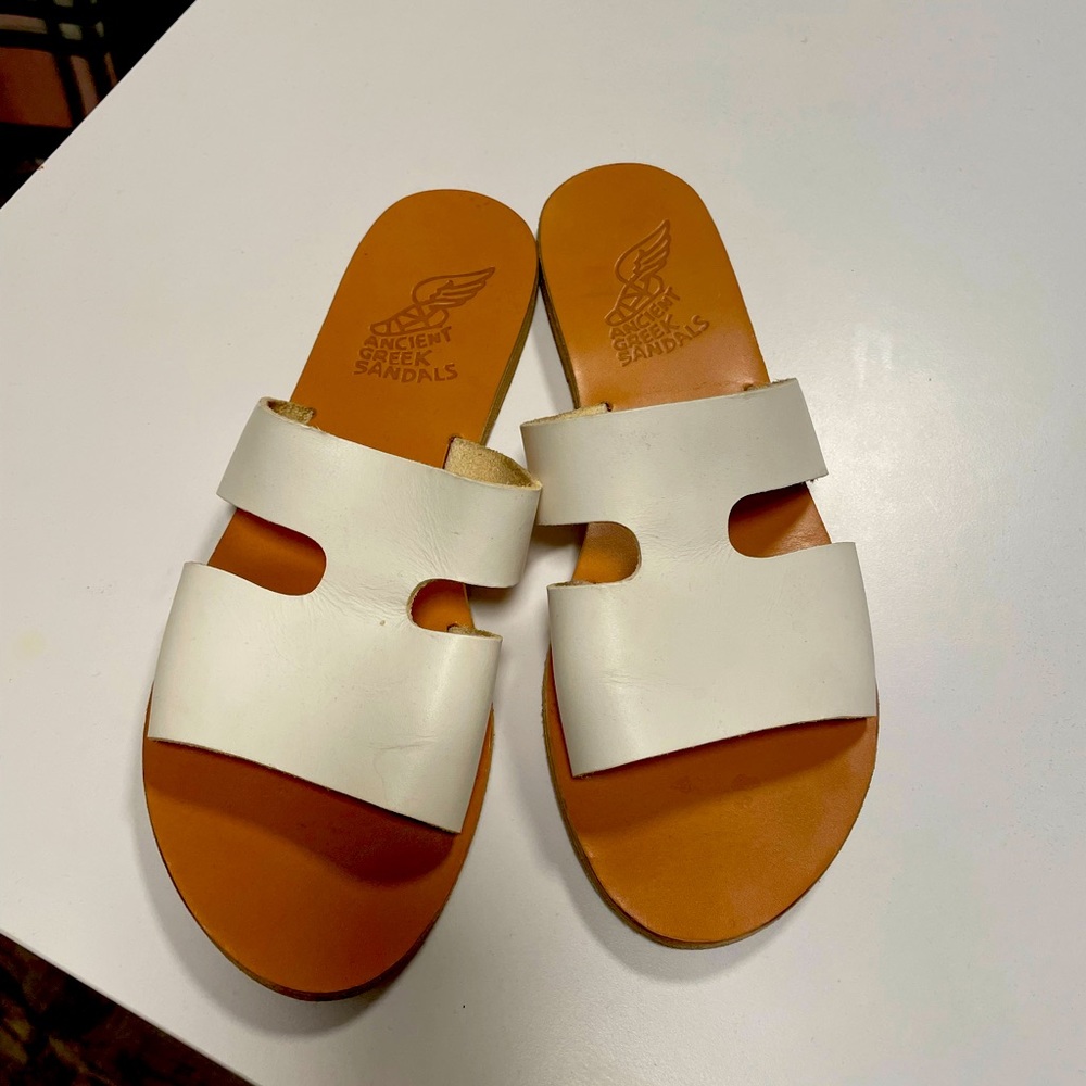 Ancient Greek sandals